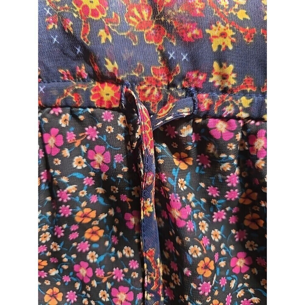 Band Of Gypsies Blouse Womens XS Mixed Floral Print Semi-Sheer Bell Sleeves - Picture 7 of 7